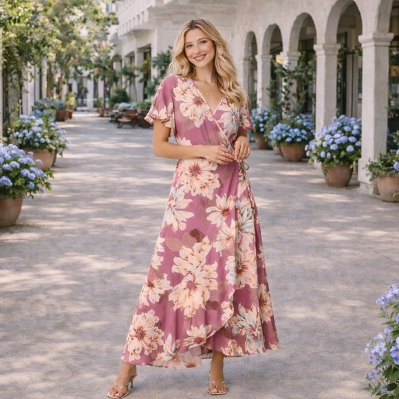 Band Of The Free Dresses & Skirts - Band of the Free Floral Faux Wrap Dress – Size Small – New